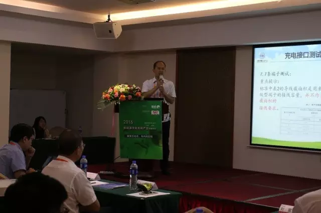 坪山论道，，，，，扫荡“车”前“拦路虎”6.jpg